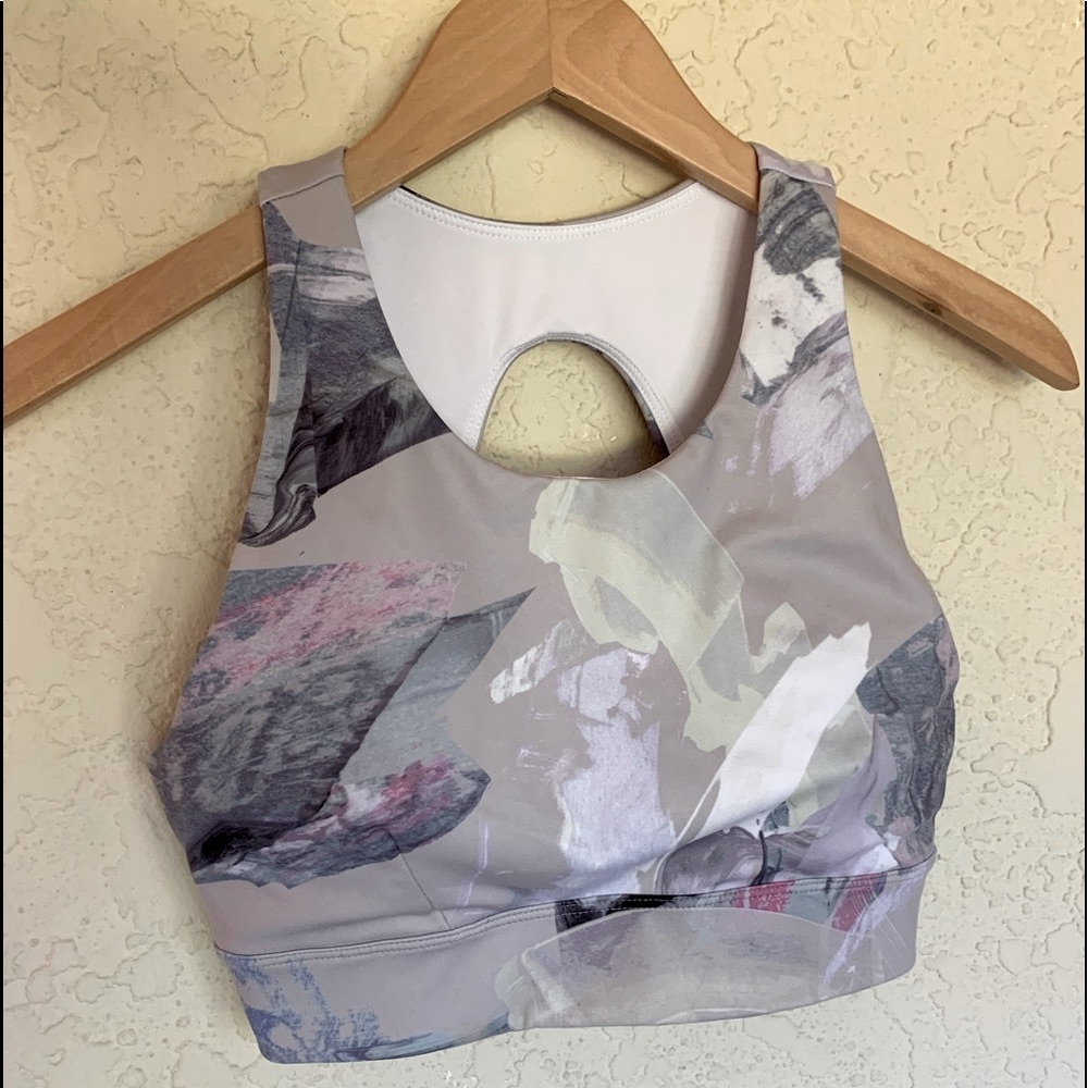 NWOT Lilac Zella Sports bra Size 34B Womens